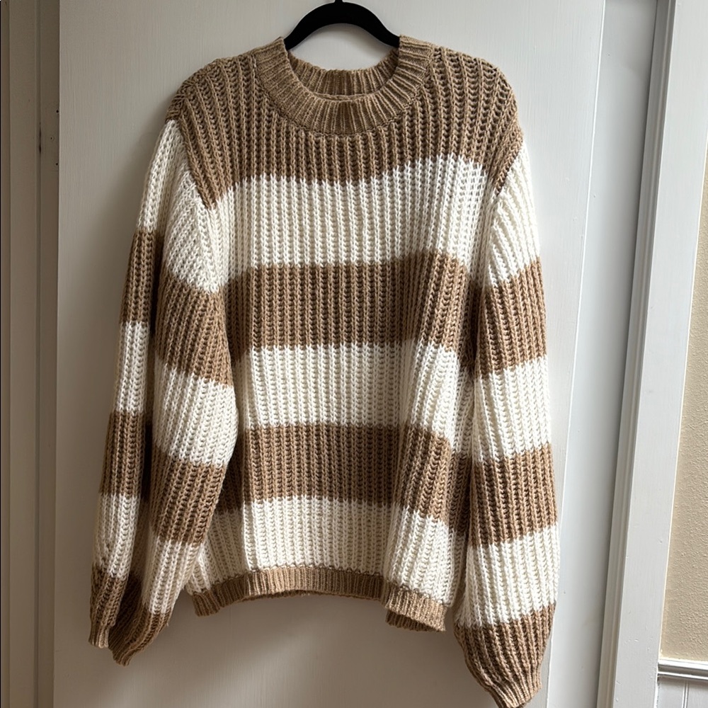 miss love size L sweater